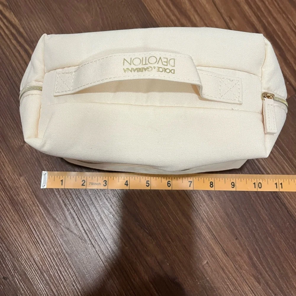 NWOT Dolce&Gabbana Devotion Sacred Heart Toiletry Make-up Bag Pouch